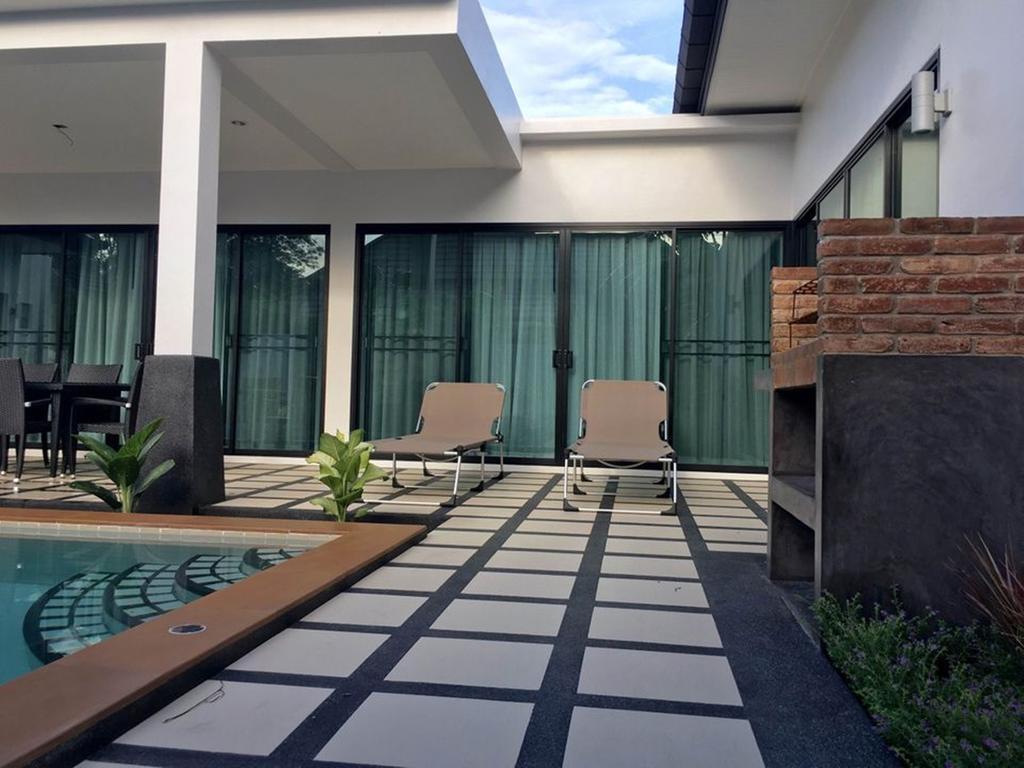 Clos Vougeot Villa By G Estate Rawai Exterior photo